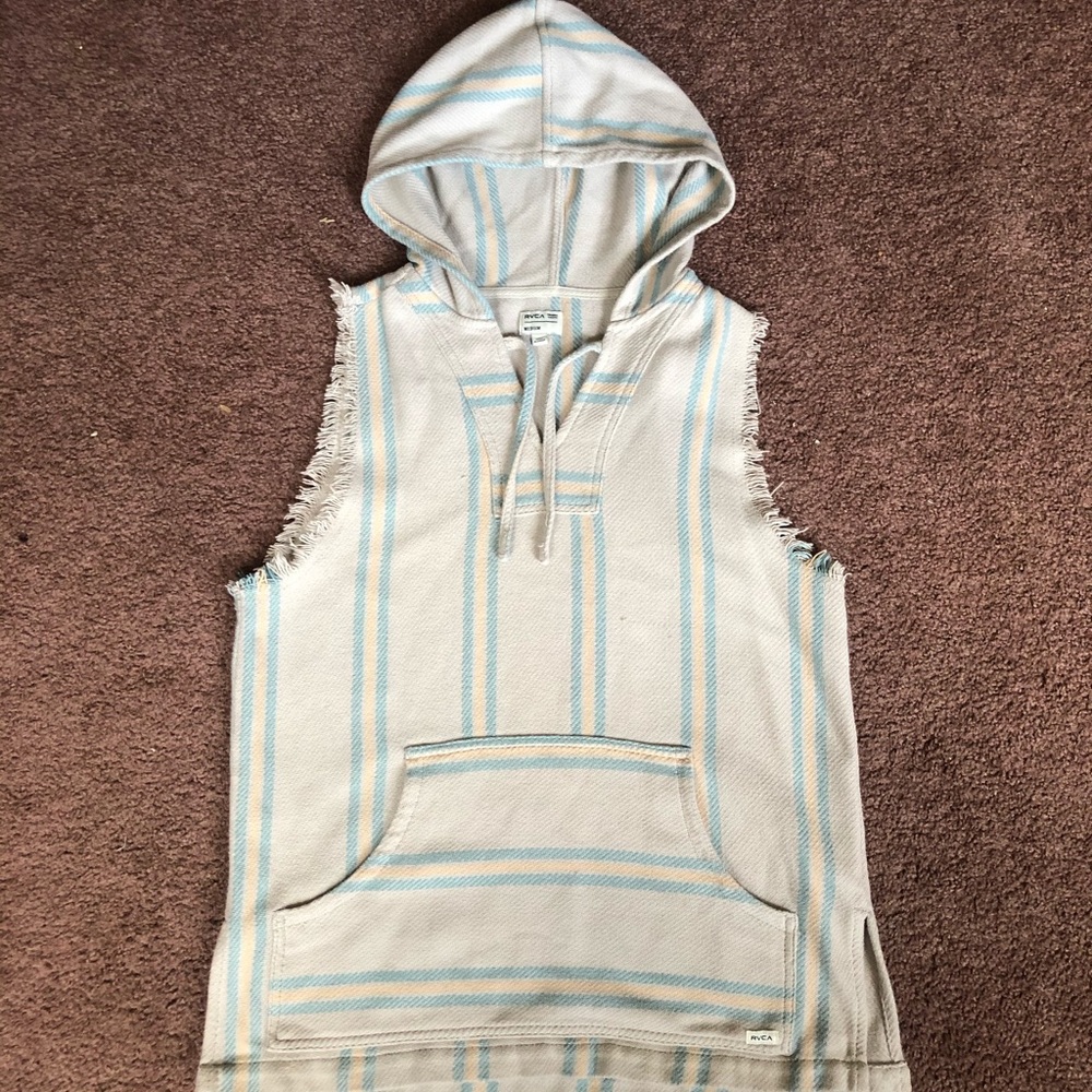 Sleeveless Beach Poncho w/ Hood